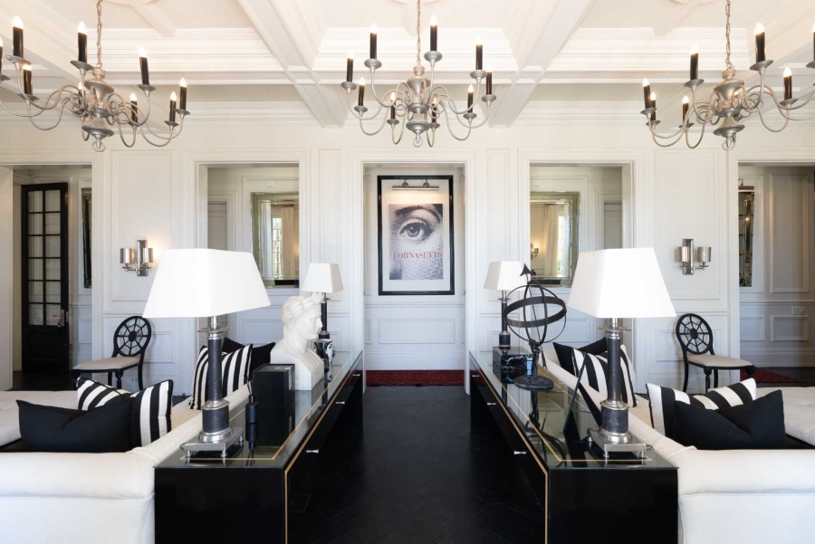 7 Bedroom Property for Sale in Fresnaye Western Cape